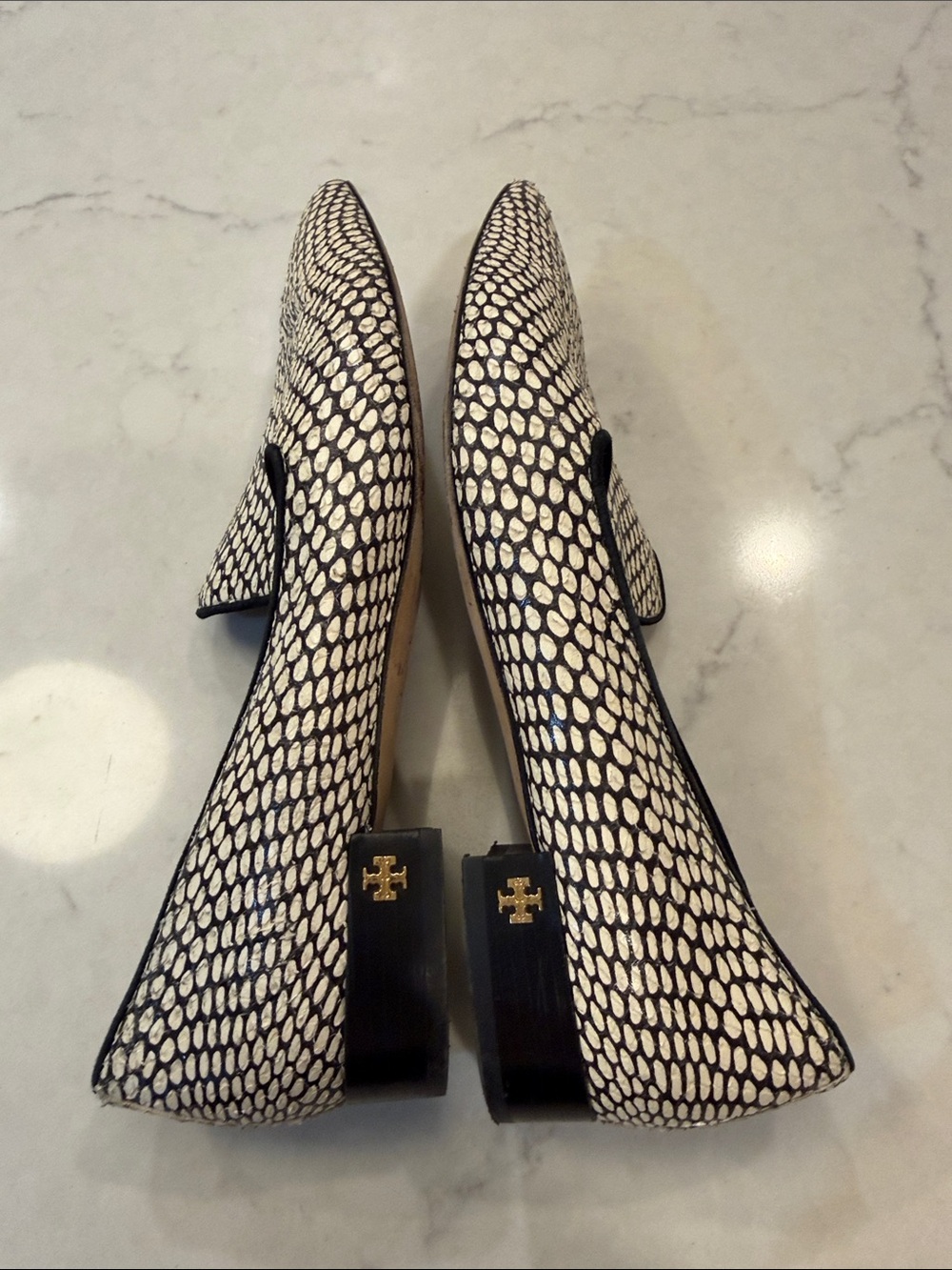 Tory Burch Pascal Pointy Toe Loafer in King Cobra Size 9 - Picture 8 of 9